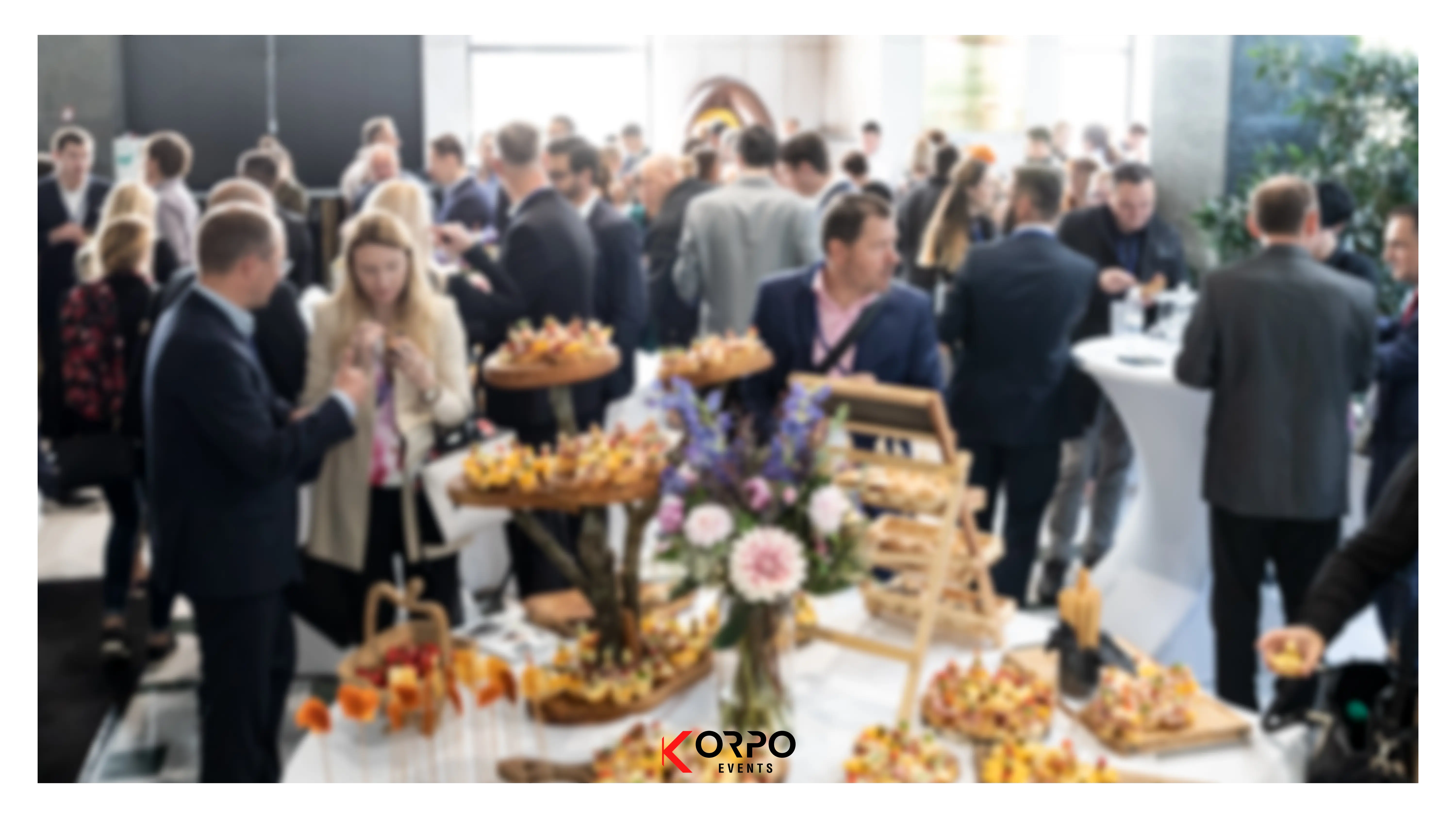 Cócteles corporativos Madrid - Networking empresarial Korpo Events