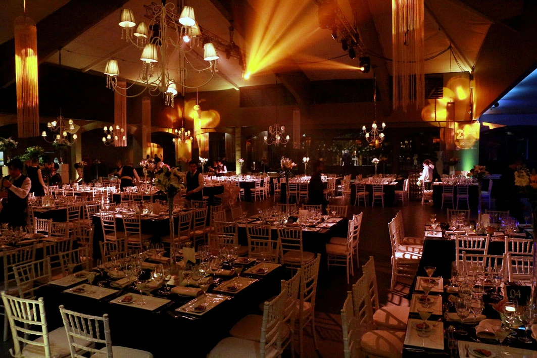 Organización integral de eventos corporativos en Madrid - Korpo Events especialistas en team building y celebraciones empresariales